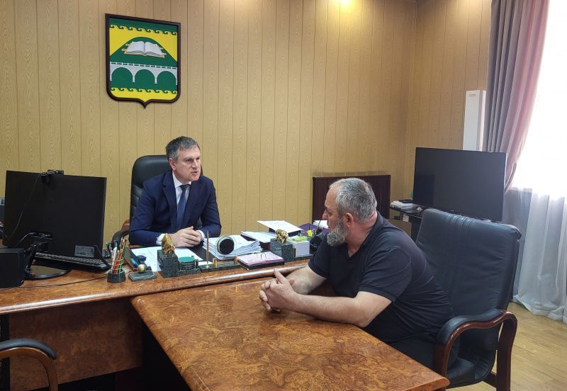Саид Темирханов провел прием граждан по личным вопросам